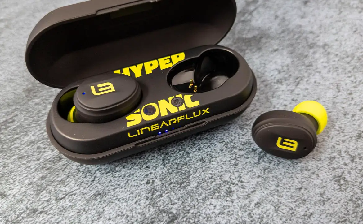 LinearFlux HyperSonic DX earbuds