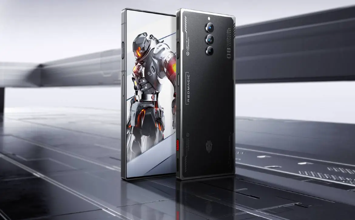 REDMAGIC 8 Pro Dark Blade Warrior gaming smartphone